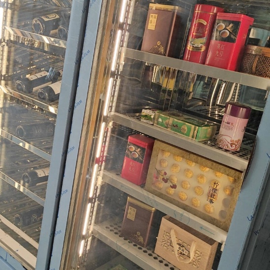Customized double temperature two glass door red wine and tea display refrigerator 